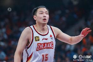 媒體人：按規(guī)則王奕博加盟青島是板上釘釘 但浙江似不愿輕易放手