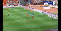 玉昆1-0領先申花！申花弧頂漏人內(nèi)內(nèi)左腳兜射破門，門將撲救不及
