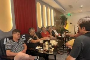石家莊功夫與球迷組織代表懇談，凝聚合力共話發(fā)展