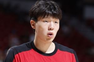拓媒：開拓者有青年才俊&但遠(yuǎn)不足以爭冠 馬刺&活塞&老鷹等也是