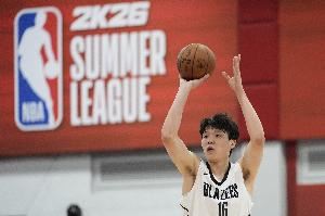 媒體人：楊瀚森今天中午從香港啟程 再次赴美回到開(kāi)拓者隊(duì)