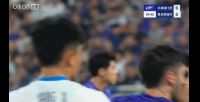 楊帆頭球破門，隨后VAR介入檢查判定犯規(guī)在先進球無效！