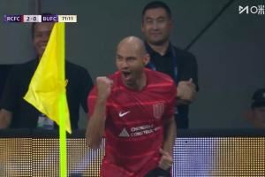 兩分鐘兩球！第71分鐘，費(fèi)利佩單刀破門，蓉城2-0曼谷聯(lián)