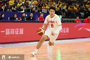 穩(wěn)??！趙睿首節(jié)2投2中&罰球2罰2中 得到6分1籃板