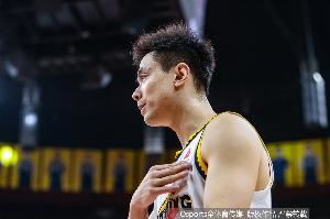 一人一城！媒體人：趙繼偉和遼寧男籃即將完成長達(dá)4年的頂薪續(xù)約