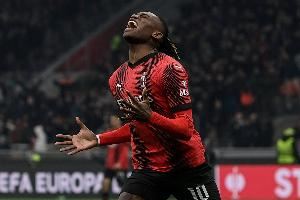 不容易！效力米蘭第7年，萊奧首次在賽季首場正式比賽中進球