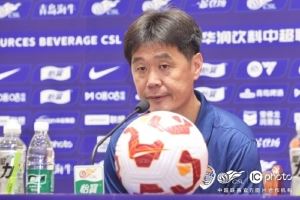 李霄鵬：球隊(duì)比賽節(jié)奏沒問題，希望給到場球迷奉獻(xiàn)一場精彩的比賽