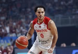 曾在NBA效力4個賽季！拉金13中7高效得23分2板9助 轟中5記三分