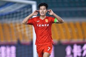 中甲球王水分大？向余望20輪14球，U22兩戰(zhàn)魚腩0球&頻頻浪費良機