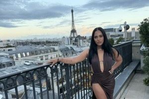 想老婆了！庫里曬出和阿耶莎視頻截圖：我的巴黎女神！