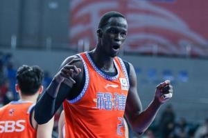 媒體人：梅克在沙特簽了一份巨額合同 折合中國稅前250萬美元以上