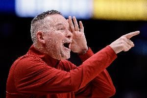 波特：我對馬龍愛恨交織 他很嚴(yán)厲 但無論如何感謝他最初給我機(jī)會