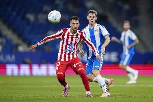 馬卡：馬競10號巴埃納恢復(fù)正常訓(xùn)練，為周末馬德里德比戰(zhàn)做好準(zhǔn)備