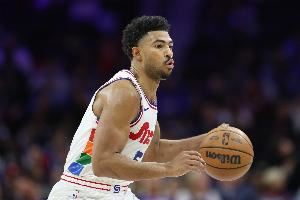 隊(duì)記：76人不會(huì)讓格萊姆斯阻礙埃奇庫(kù)姆的成長(zhǎng) 但前者仍很有價(jià)值