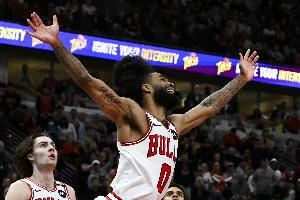 科比-懷特：籃球拯救了我 其他朋友十三四歲就開(kāi)始加入幫派