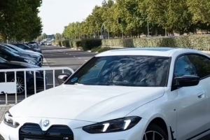 大戰(zhàn)在即！皇馬球員已在俱樂部訓(xùn)練基地集合，準(zhǔn)備參加德比戰(zhàn)