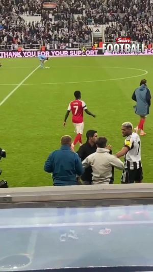 ??賽后矛盾！阿森納助教和喬林頓發(fā)生口角，眾人趕緊拉開(kāi)