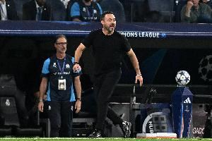 德澤爾比率領(lǐng)馬賽前兩場(chǎng)歐冠拿到3分，為隊(duì)史第二位做到的主帥