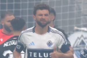 這大胡子！穆勒留了絡腮胡之后，滄桑了不少