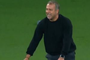 心態(tài)炸了！巴薩遭絕殺，弗里克表情崩潰蹲下又站起??