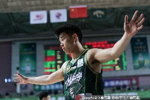 媒體人：希望林葳能通過個(gè)人表現(xiàn) 未來重新代表國(guó)家隊(duì)出征大賽