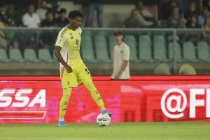 意天空：卡巴爾至少傷缺一個半月，11月國際比賽日后才能復(fù)出