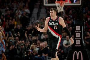 楊瀚森：克林根會幫我理解戰(zhàn)術(shù) 我們的化學反應(yīng)是我傳球他空接