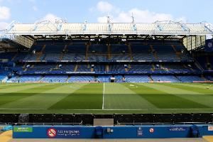 跟隊記者：受風暴影響，利物浦球迷前往斯坦福橋遇阻