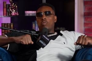 如何看異地戀?皮爾斯：反正別讓我每次都東海岸飛西海岸 那是網(wǎng)戀