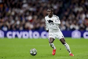 記者：費(fèi)蘭-門(mén)迪周二參加了皇馬合練，已經(jīng)得到出場(chǎng)許可