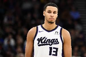 5年1.4億提前續(xù)約！國王主帥：基根-穆雷很全面 我們非常器重他