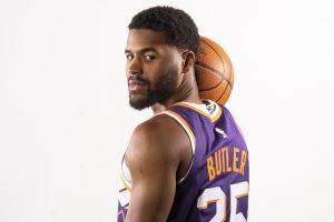 太陽竟然把賈里德-巴特勒給裁掉了 只能說NBA的競爭真是太激烈了