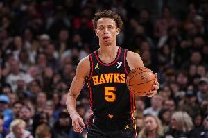 老鷹提前續(xù)約戴森-丹尼爾斯評(píng)級(jí)：及格 老鷹已鎖定未來后場(chǎng)人選？