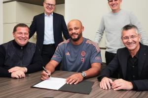 開局11戰(zhàn)全勝！拜仁官方：與主帥孔帕尼續(xù)約至2029年