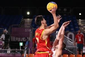 顏鵬：把三人籃球打成自己的“甜點(diǎn)位”