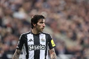 斯基拉：托納利與紐卡續(xù)約至2029+1年延長(zhǎng)選項(xiàng)，總年薪達(dá)1000萬(wàn)歐