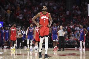 如何?。慷盘m特開(kāi)賽季場(chǎng)均27.5分5.8板2助&真實(shí)命中率65.4%