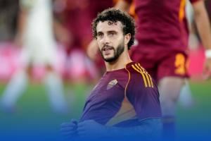 經(jīng)濟(jì)又實(shí)惠！羅馬9輪進(jìn)10球現(xiàn)并列榜首，6次1球險(xiǎn)勝輸球也僅輸1球