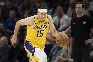 場均32+5+9！雷迪克：里夫斯是一名全明星級別的球員