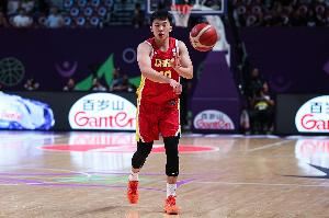 媒體人：95-02的球員平均水平很差 再不培養(yǎng)年輕人國家隊會斷層