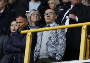 豪賭失??！郵報：狼隊主席給佩雷拉引援大權，按其意愿重組管理層