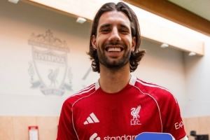 全能中場！索博斯洛伊榮膺利物浦十月最佳球員，本賽季第二次當選