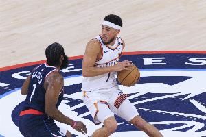 小卡缺席！ESPN預(yù)測勝率：主隊(duì)快船60.8% 客隊(duì)太陽39.2%