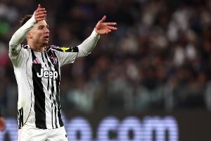 意媒：小孔塞桑發(fā)火并非針對斯帕萊蒂，因他差點被攝影師絆倒