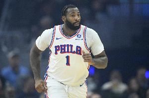 緊跟現(xiàn)代中鋒潮流！德拉蒙德9中6砍17分12板2助1斷1帽 三分4中2