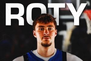 場(chǎng)均13.9+6.6+3！弗拉格有42%幾率奪得最佳新秀 排名新秀第一