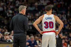 科爾：庫里手感生銹在意料之中 重要的是他重新適應了比賽節(jié)奏