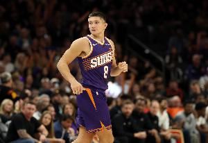 太陽(yáng)主帥：格雷森·阿倫的右大腿股四頭肌被撞到 情況應(yīng)該不嚴(yán)重