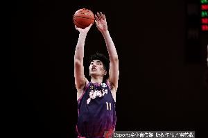 余嘉豪參加全運(yùn)會(huì)是西乙俱樂部重大妥協(xié) 球隊(duì)不滿其超長上場時(shí)間