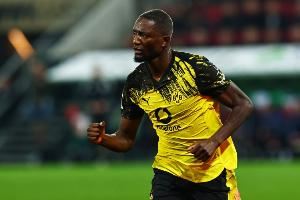 圖片報：吉拉西經(jīng)紀人正將其推薦給沙特，球員若前往薪資將能翻倍